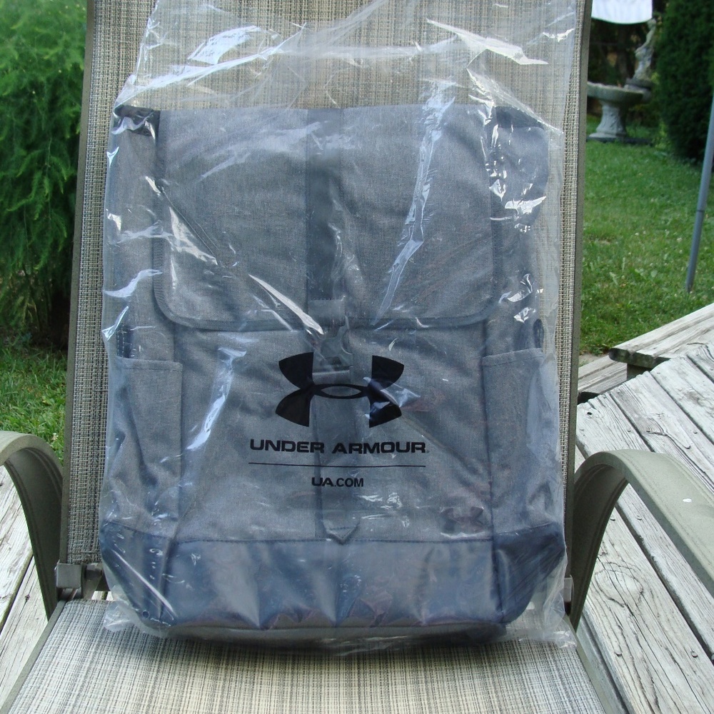 Under Armour Downtown backpack - Picture 2 of 4